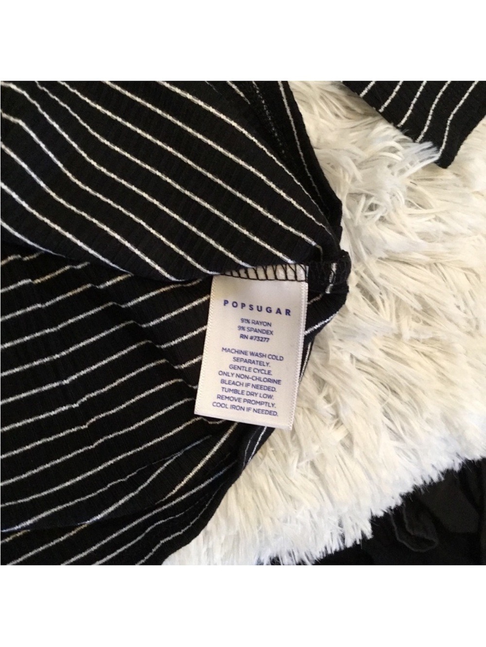PopSugar Black & White Striped Top XXL NWT Ribbed Stretchy elbow Sleeve - Picture 6 of 11